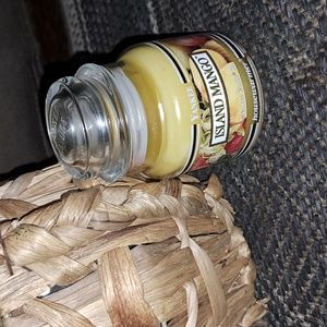 Yankee candle island mango RARE